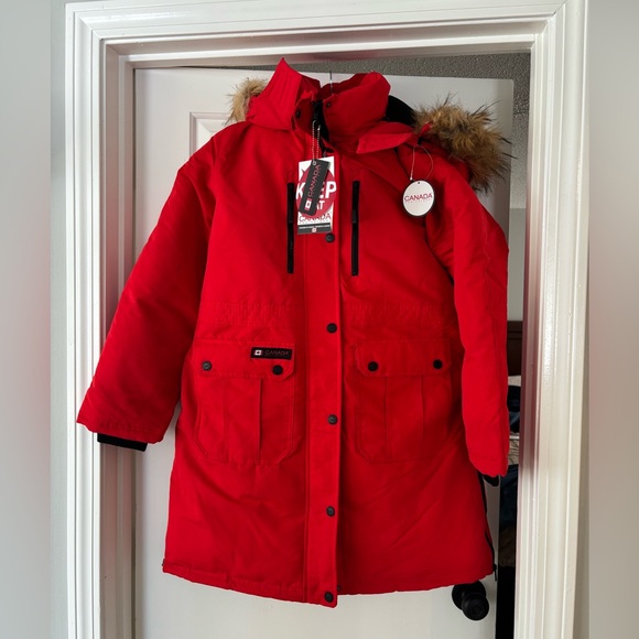 Canada Weather Gear Red Parka - Faux Fur Hood - Size L - NWT - Picture 2 of 10